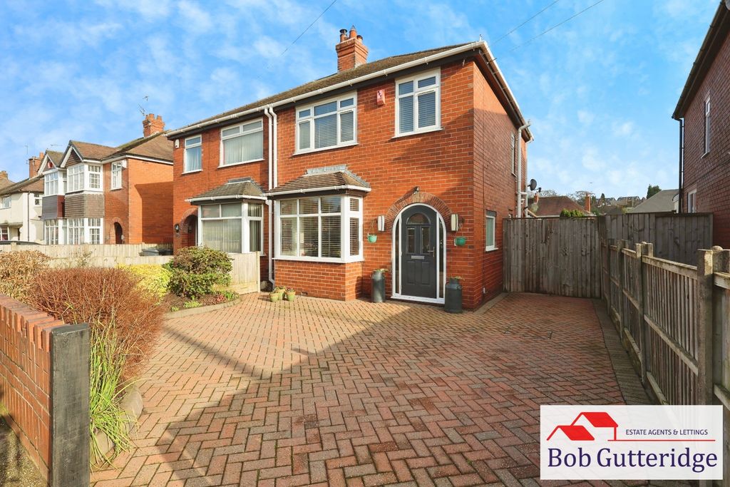 Property photo 1 of 35 Pbox-Img.Jpg