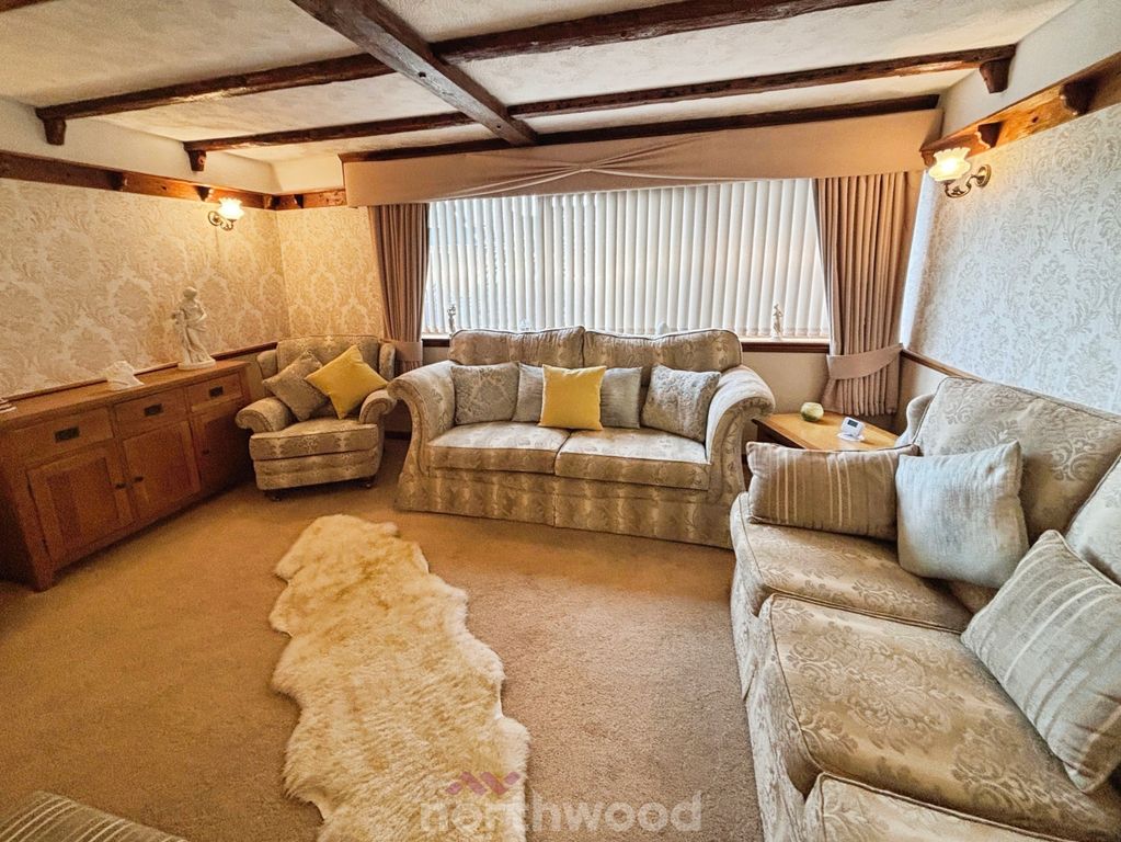 Property photo 3 of 25