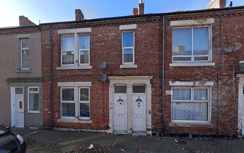Property photo 1 of 1 2 Bedroom Ground Floor Flat