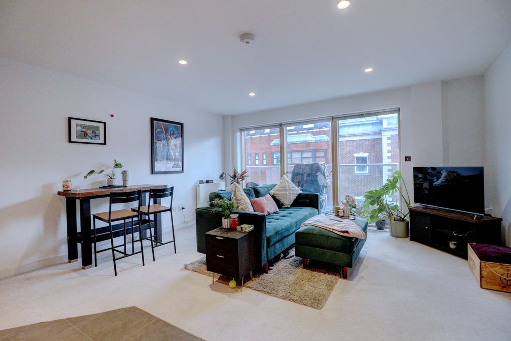 Property photo 3 of 12 Picture No. 26