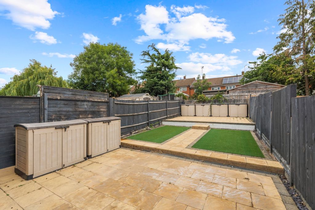 Property photo 2 of 17 5358032