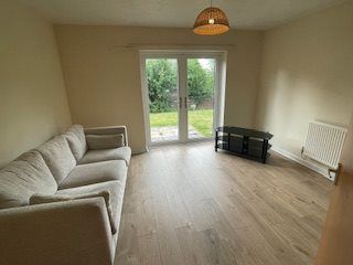 Property photo 3 of 7 Img_4824