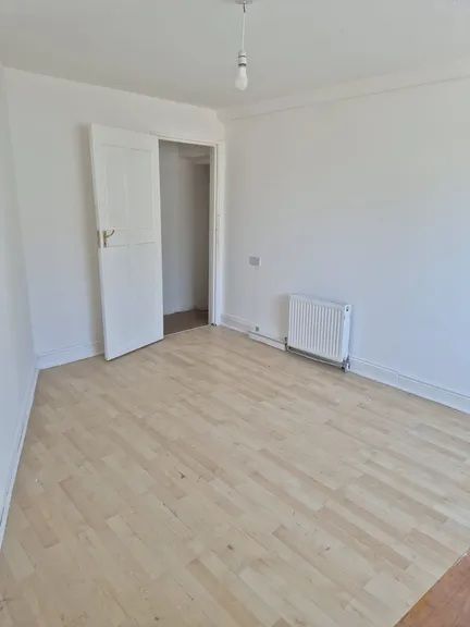 Property photo 3 of 8 26Aa34167Fa904Fdfe570F80F3E15d28Aca64Acc