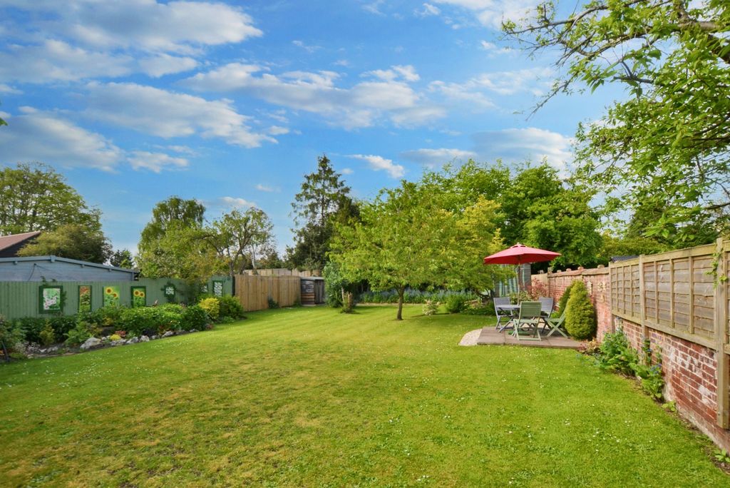 Property photo 2 of 30 2855942