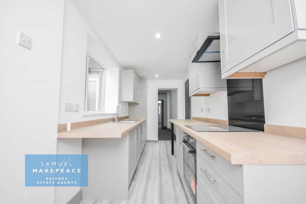 Property photo 1 of 28 Fully Refurbished Three Bedroom End Terrace For Sale