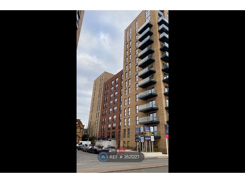 Property photo 1 of 17 Outer Building