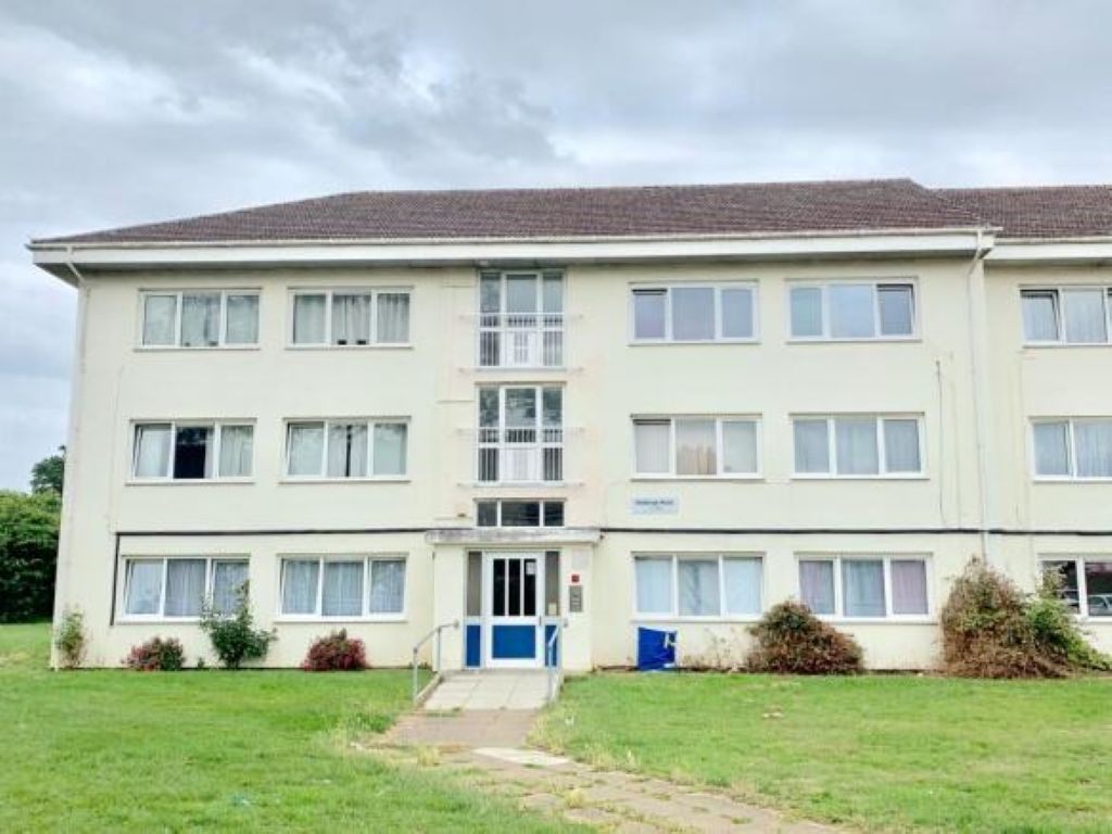 Property photo 1 of 37