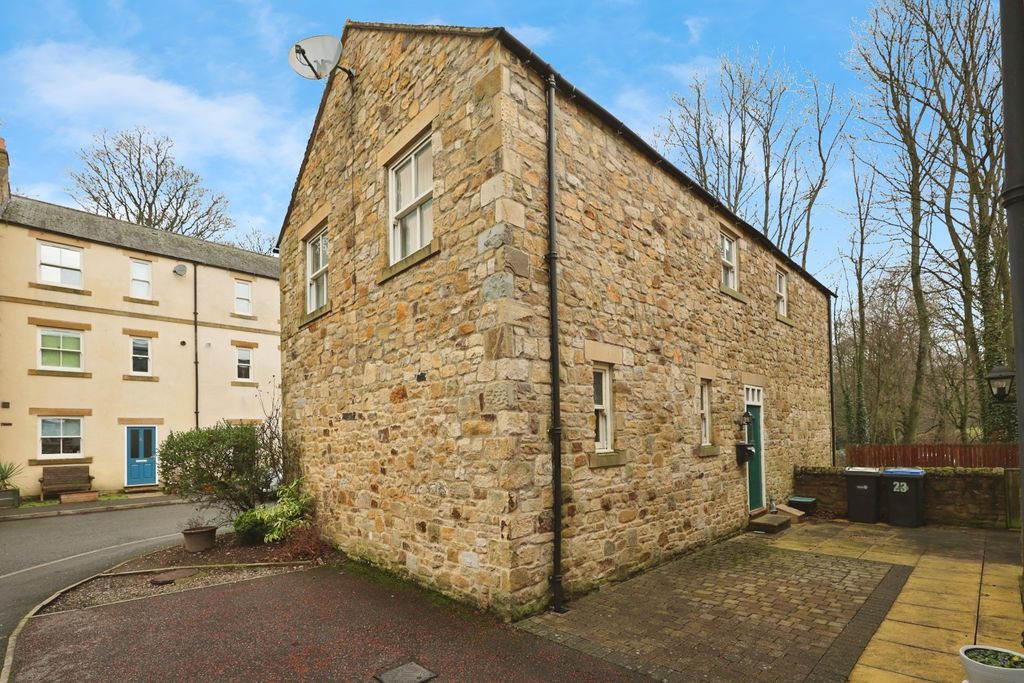 Property photo 2 of 9 Pbox-Img.Jpg