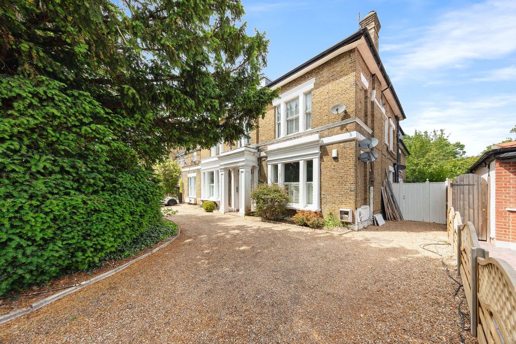 Property photo 1 of 19