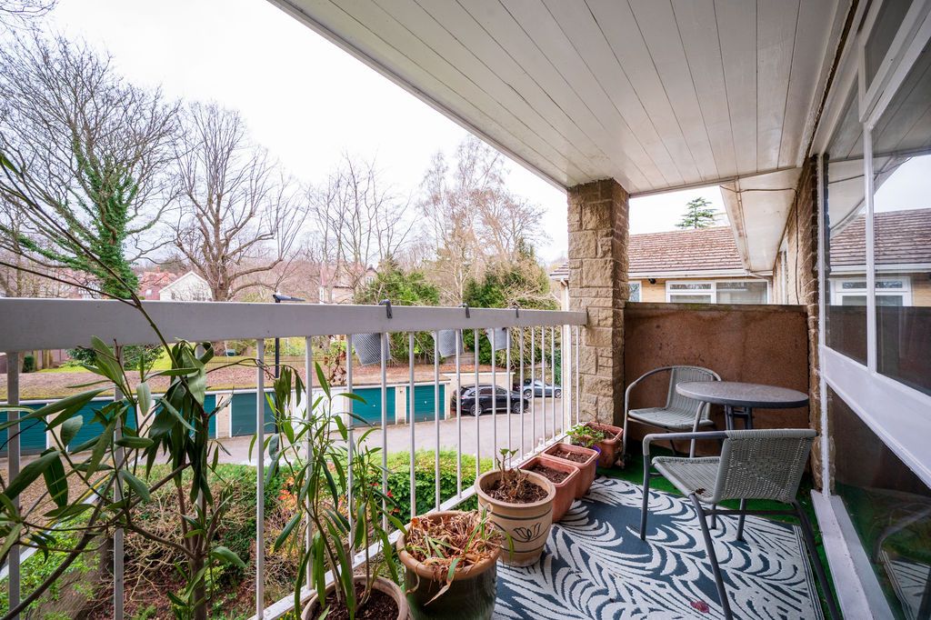 Property photo 3 of 22 Balcony