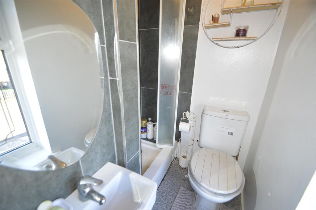 Additional image 11 of 3 bed semi-detached house for saleStudley Road, Dagenham RM9