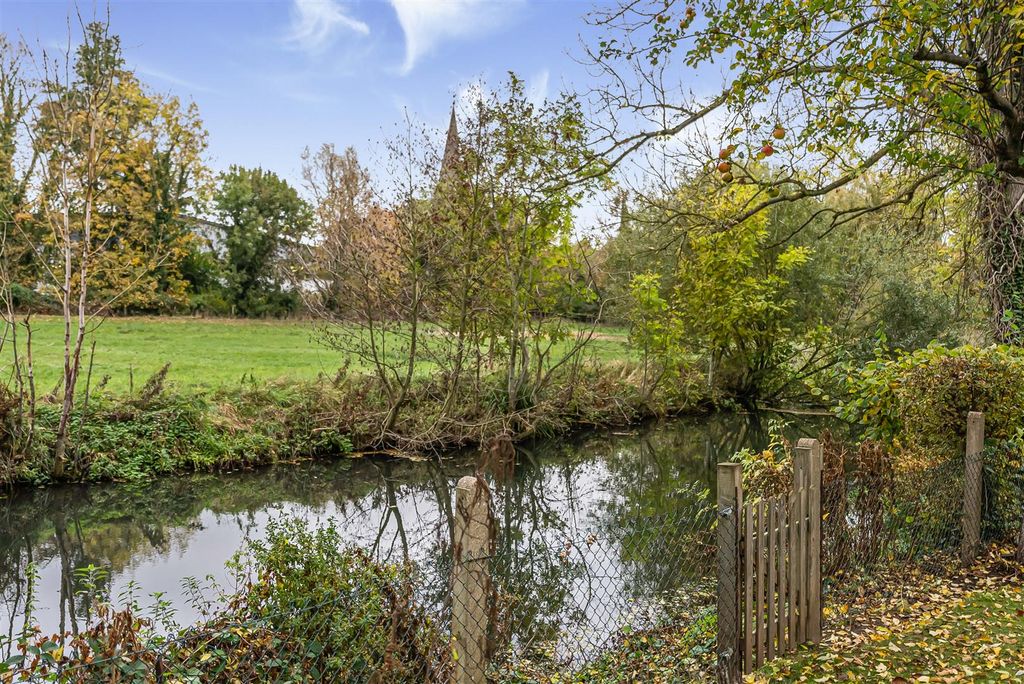 Property photo 2 of 15 8_66975.Jpg