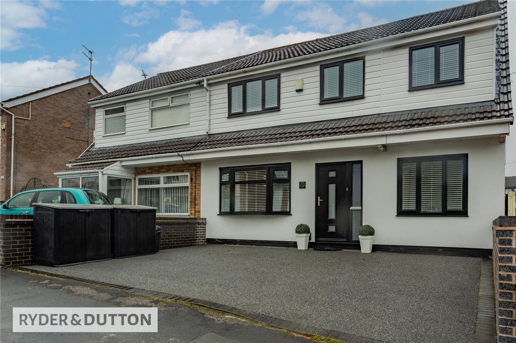 Property photo 1 of 31 Picture No. 33