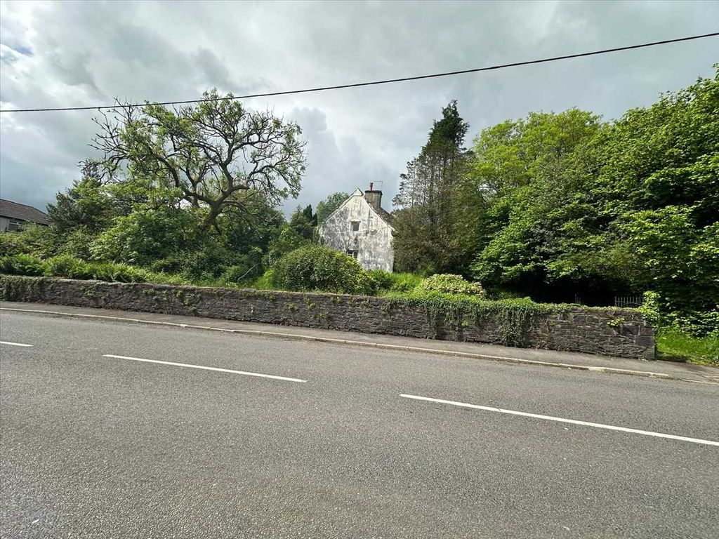 Property photo 3 of 14 Image 3