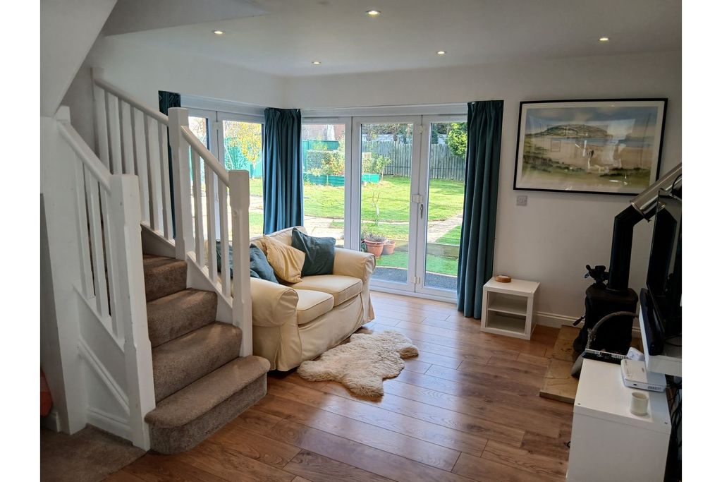 Property photo 2 of 18 Living Area