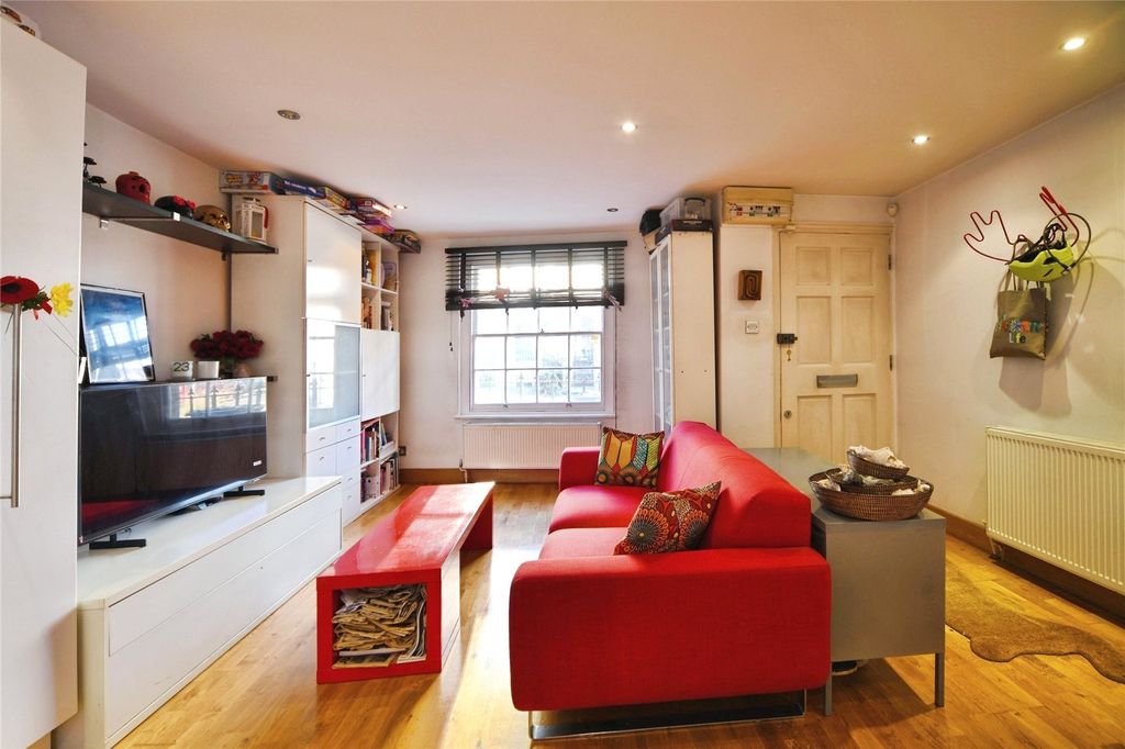 Property photo 1 of 24 Picture No. 63