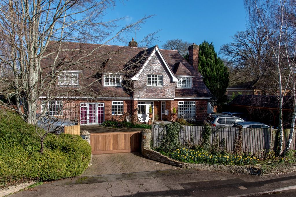 Property photo 1 of 34 Picture No. 40