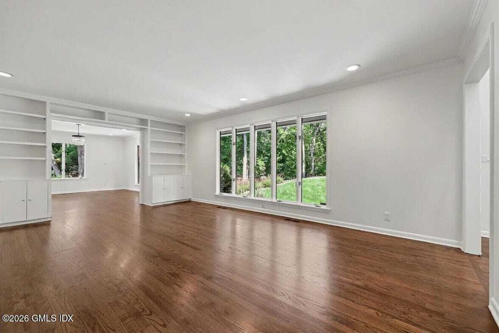 Property photo 3 of 50 <Alttext/>