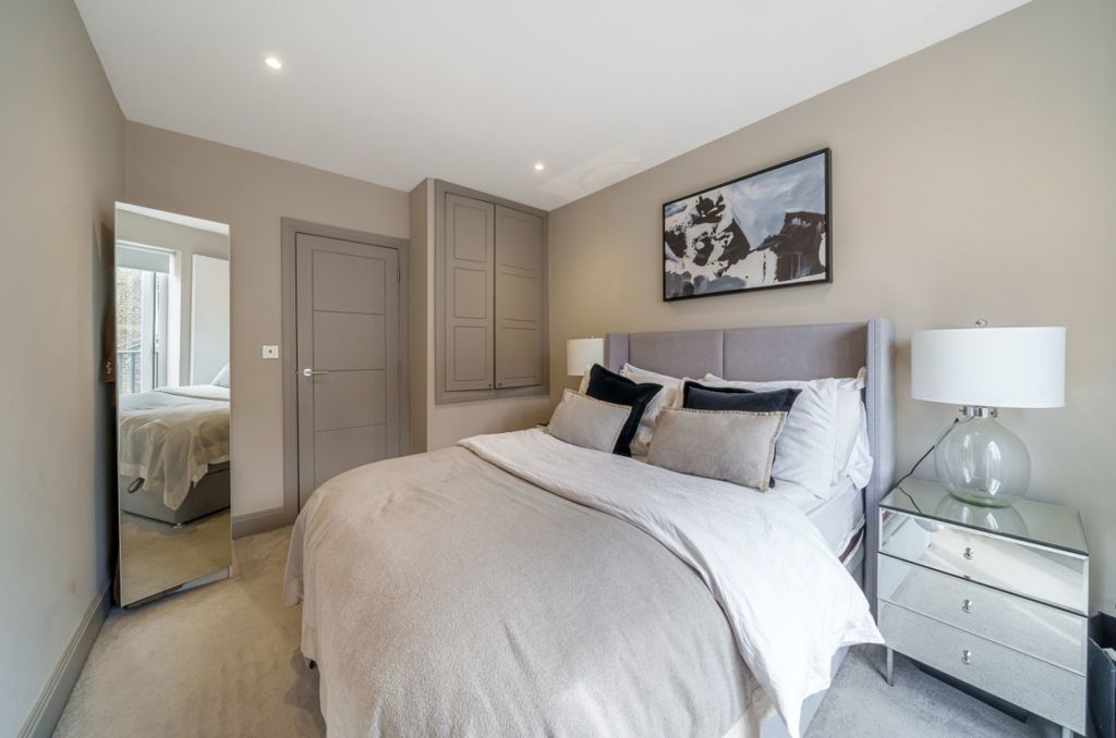 Property photo 1 of 11 1027440 (7)