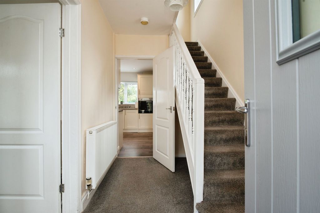 Property photo 2 of 22