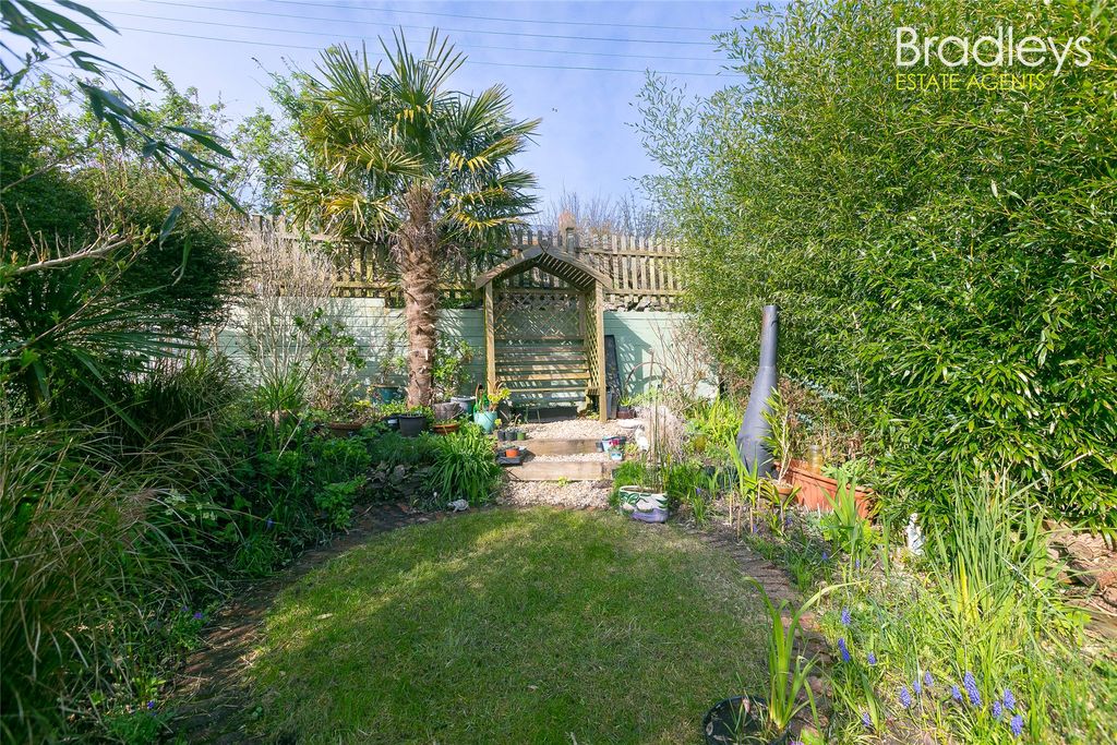 Property photo 3 of 19 Picture No. 47