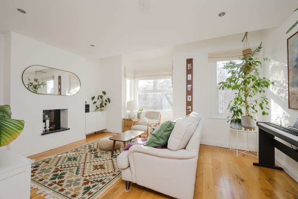 Property photo 2 of 8 Picture No. 06