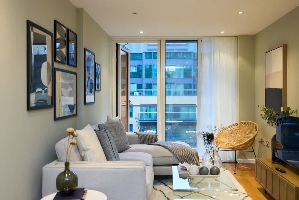 Property photo 1 of 10 47Dd7518-A836-47-...