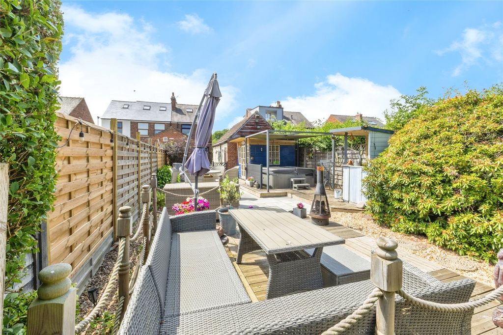 Property photo 3 of 27 Rear Garden