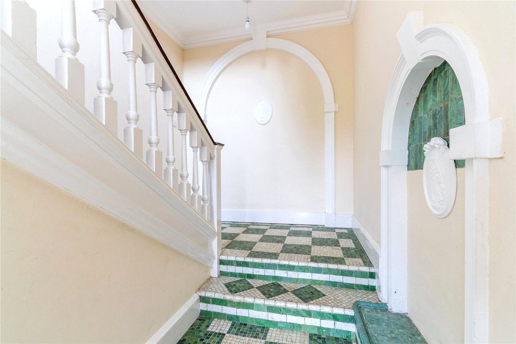 Property photo 3 of 16 Hallway