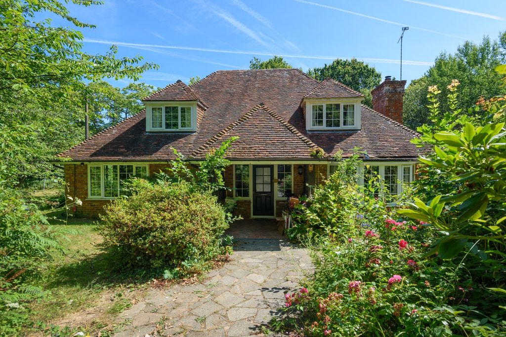 Property photo 2 of 26 5228704