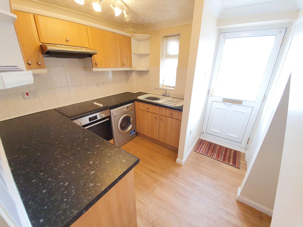 Property photo 2 of 12 Image