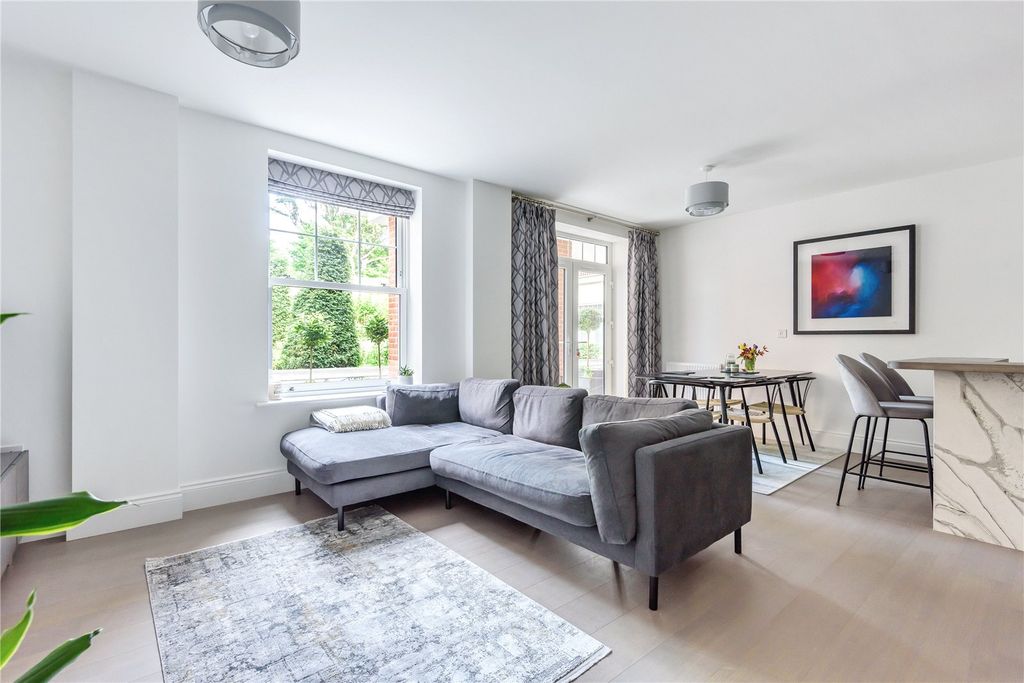 Property photo 2 of 9 Living Room