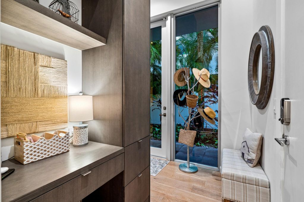 Property photo 3 of 10 <Alttext/>