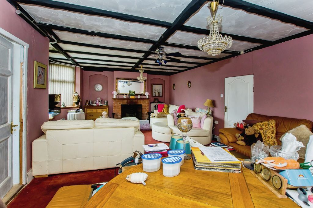 Property photo 3 of 16