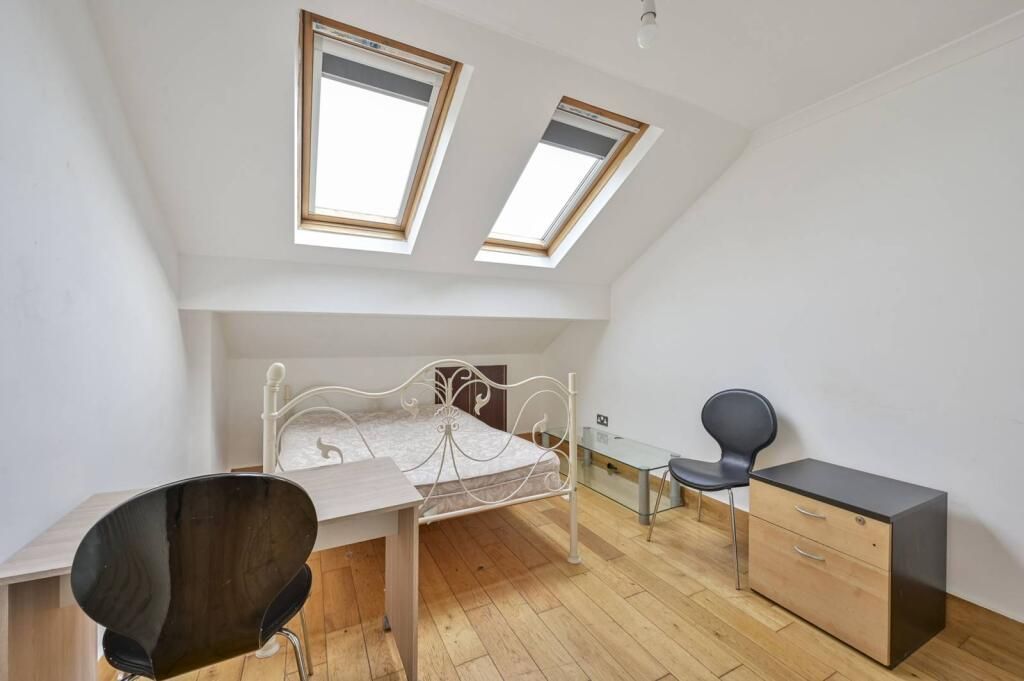 Property photo 2 of 4