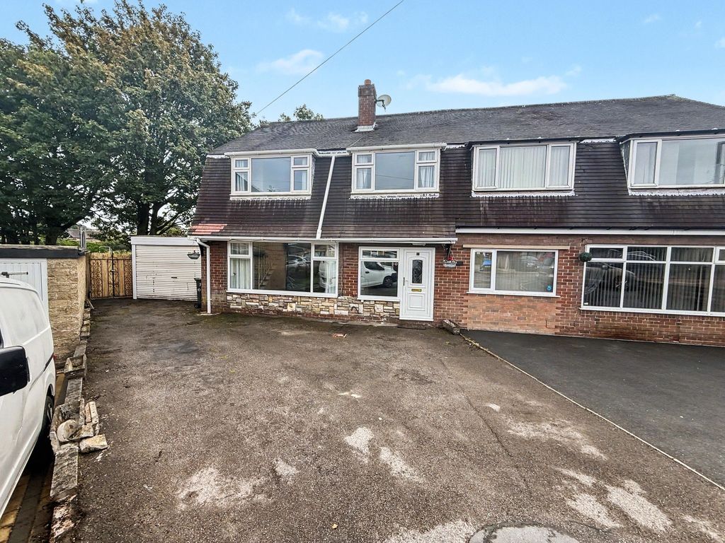 Property photo 2 of 24