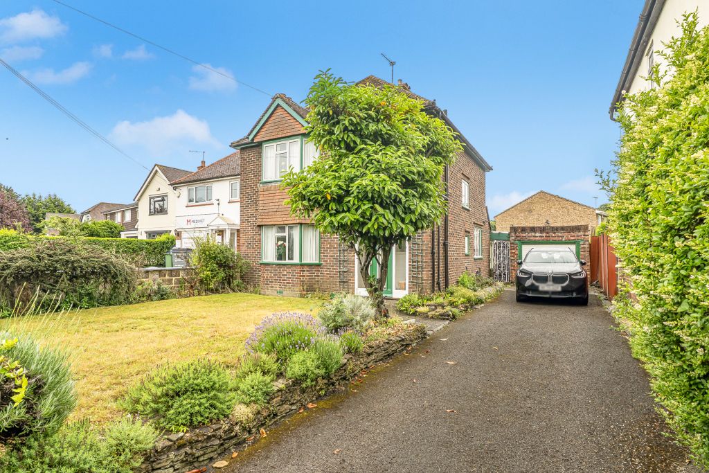 Property photo 1 of 16