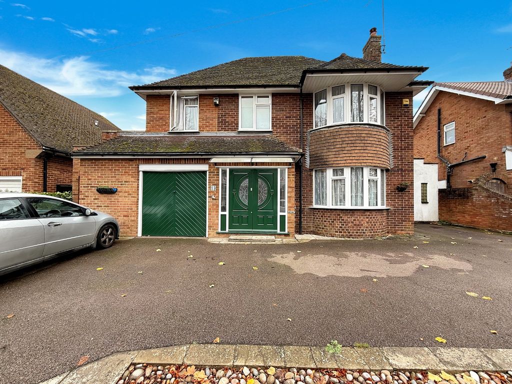 Property photo 1 of 17 3694050