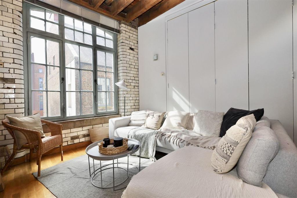 Property photo 1 of 10 1Eea2D72-3E09-41E8-89A7-2F19B4Bccb56_1_201_A.Jpeg