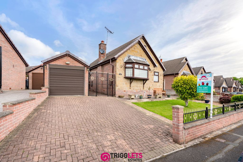 Property photo 1 of 25