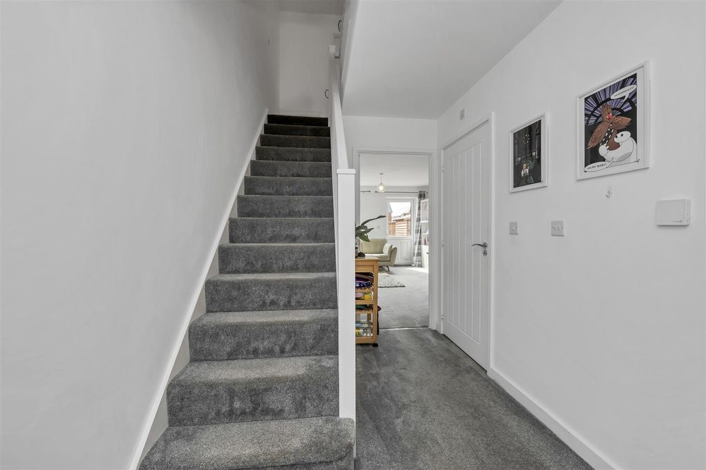 Property photo 3 of 13 Dcp_8748.Jpg