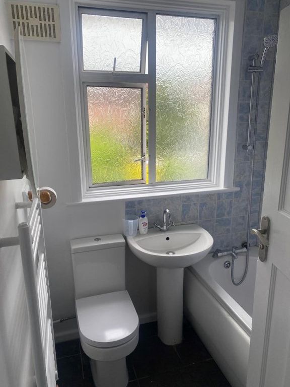 Property photo 3 of 3