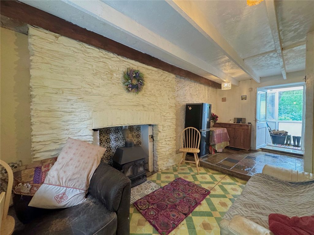 Property photo 3 of 27 Picture No. 33