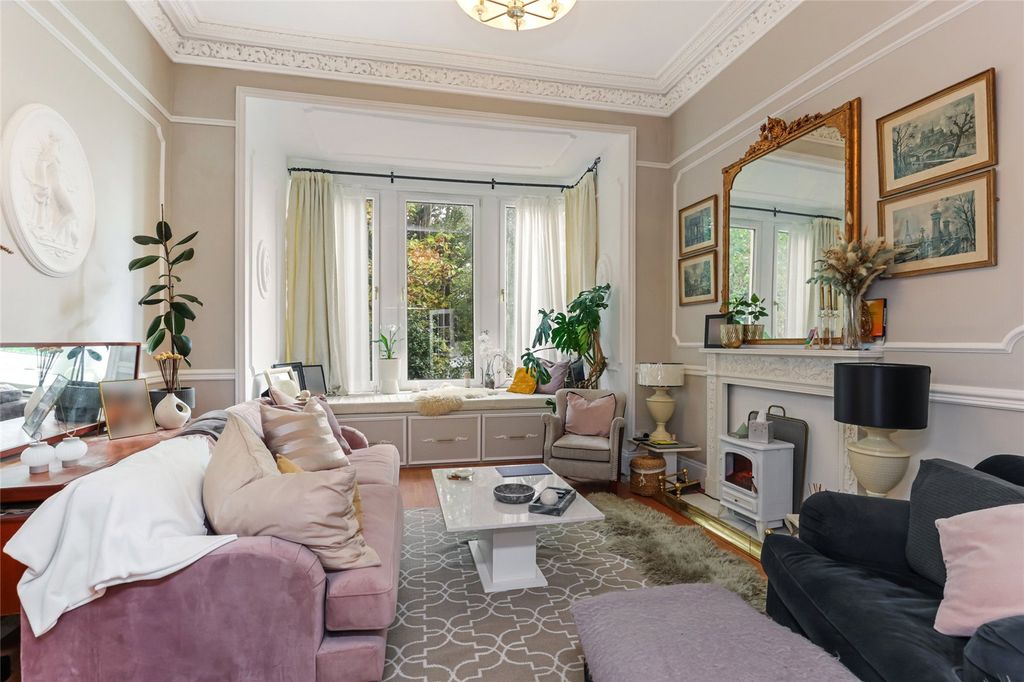 Property photo 3 of 27 2