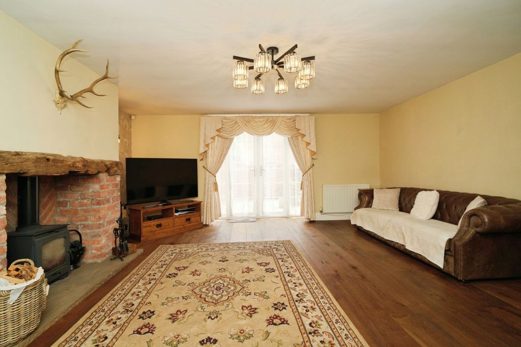 Property photo 3 of 22 Image 3