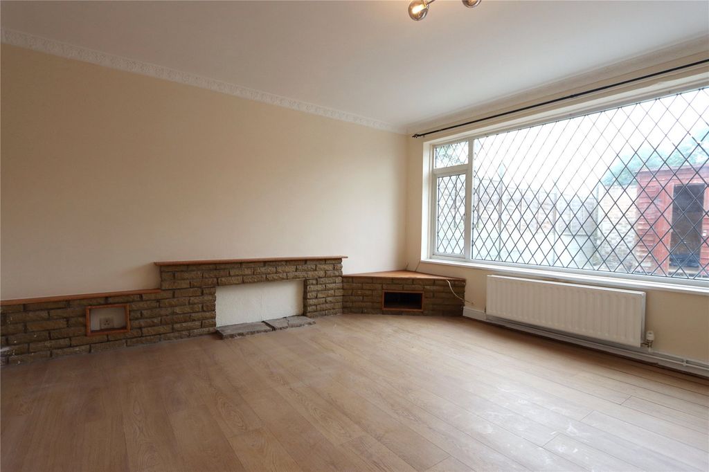 Property photo 2 of 10 Picture No. 06