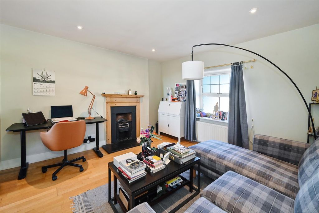 Property photo 2 of 13 11-The-Marlborough (8).Jpg