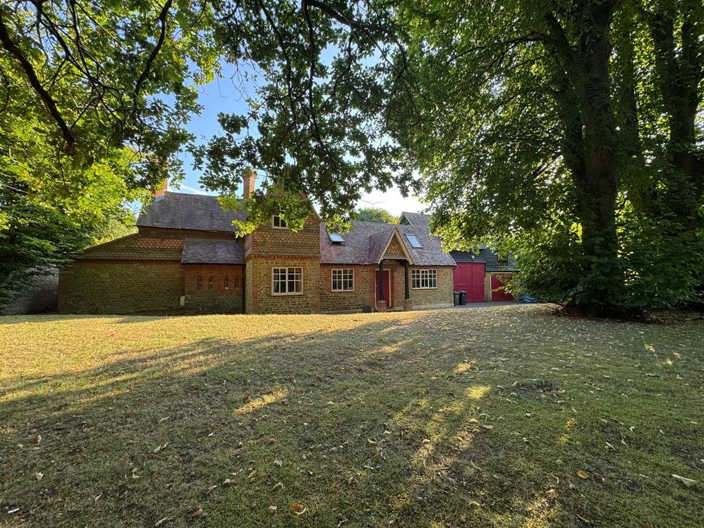 Property photo 1 of 47 Picture No. 56