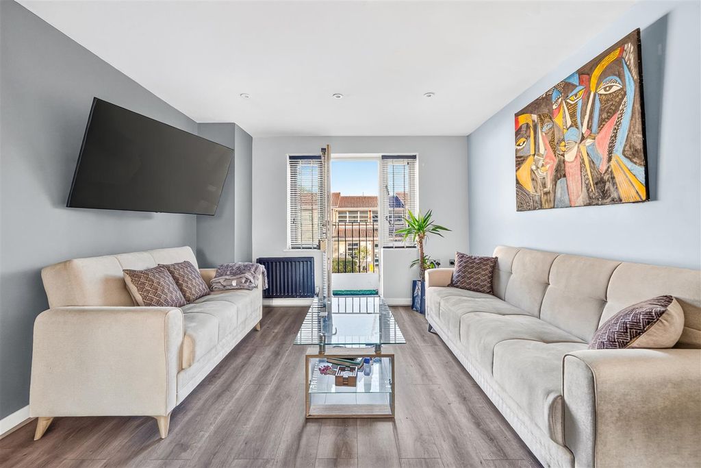 Property photo 2 of 15 13.Jpg
