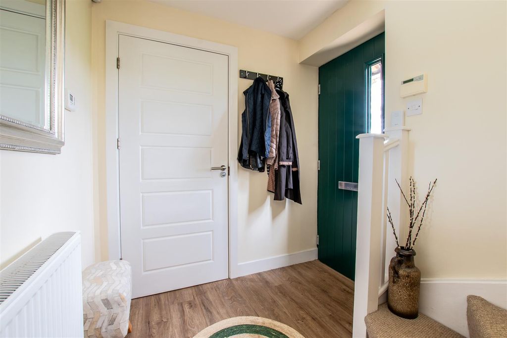 Property photo 3 of 22 Dsc_5080-Hdr.Jpg